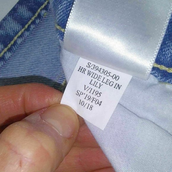 Old Navy Women Jeans High Rise Ankle Lenght - Picture 5 of 5